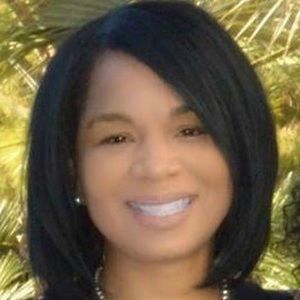 Meet your Posher, Tonia